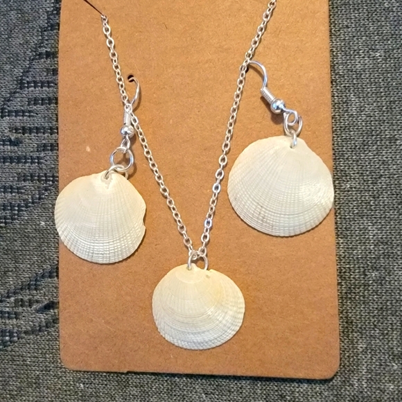 Jewelry | 35 Handmade Shell Set | Poshmark
